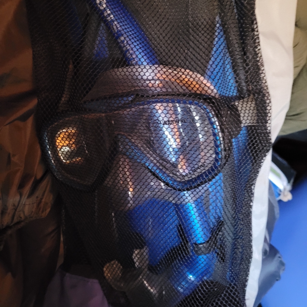 COPY - US Divers mask, fin, and snorkel set